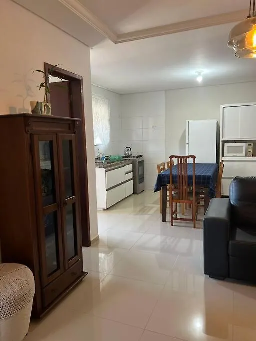 Florianópolis Apto Na Praia De Ponta Das Canas 아파트 0*,  브라질